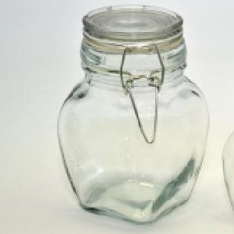 Patentzáras üveg négyszögletes hasas 1,1 dl (kb 5*9 cm)