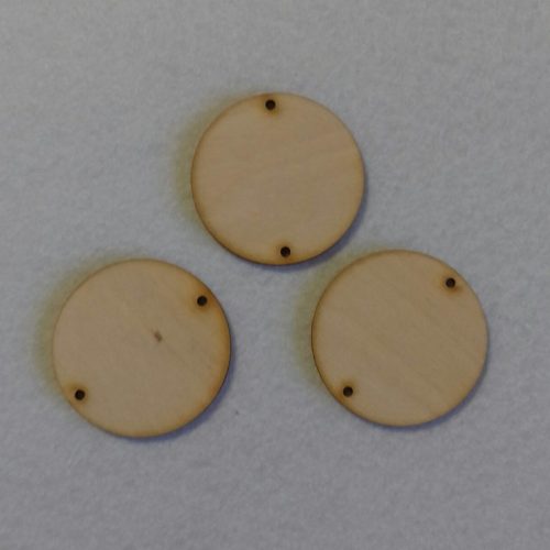 Fa alap - kör két lyukkal kb. 4 cm